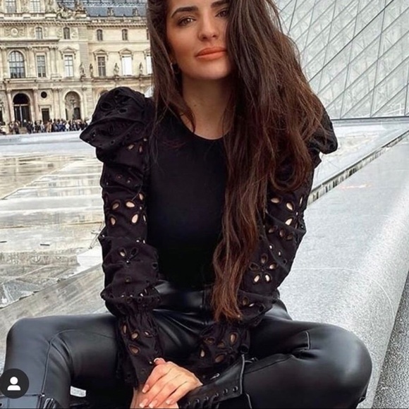 Zara Tops - Zara combination sleeve sweater